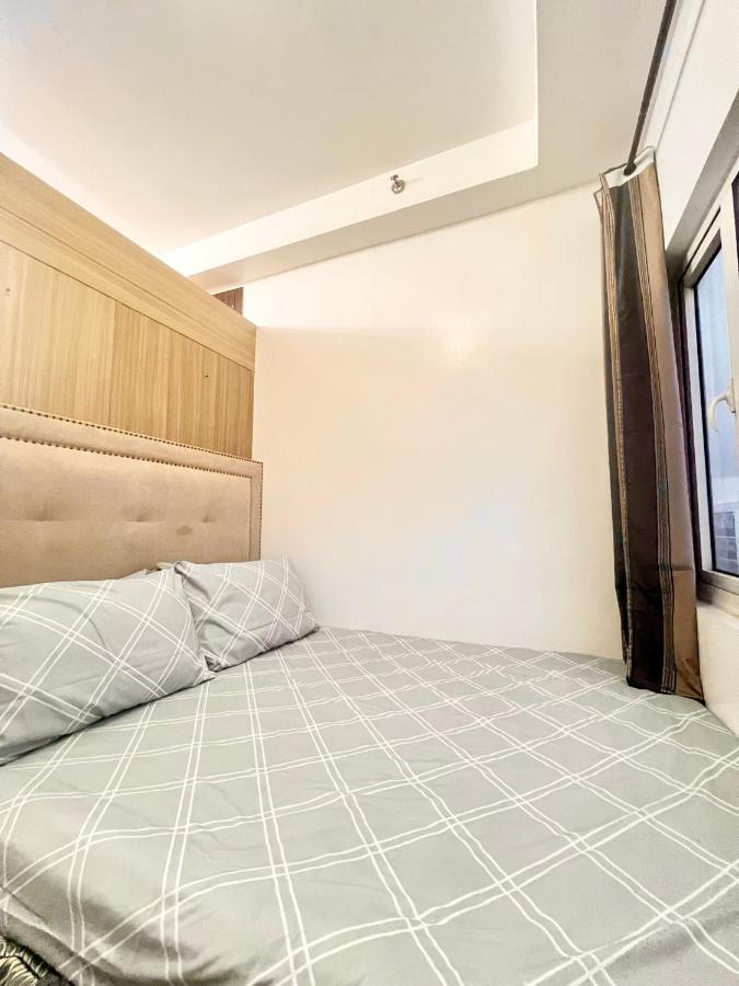 Shore Residence Pasay Kültér fotó